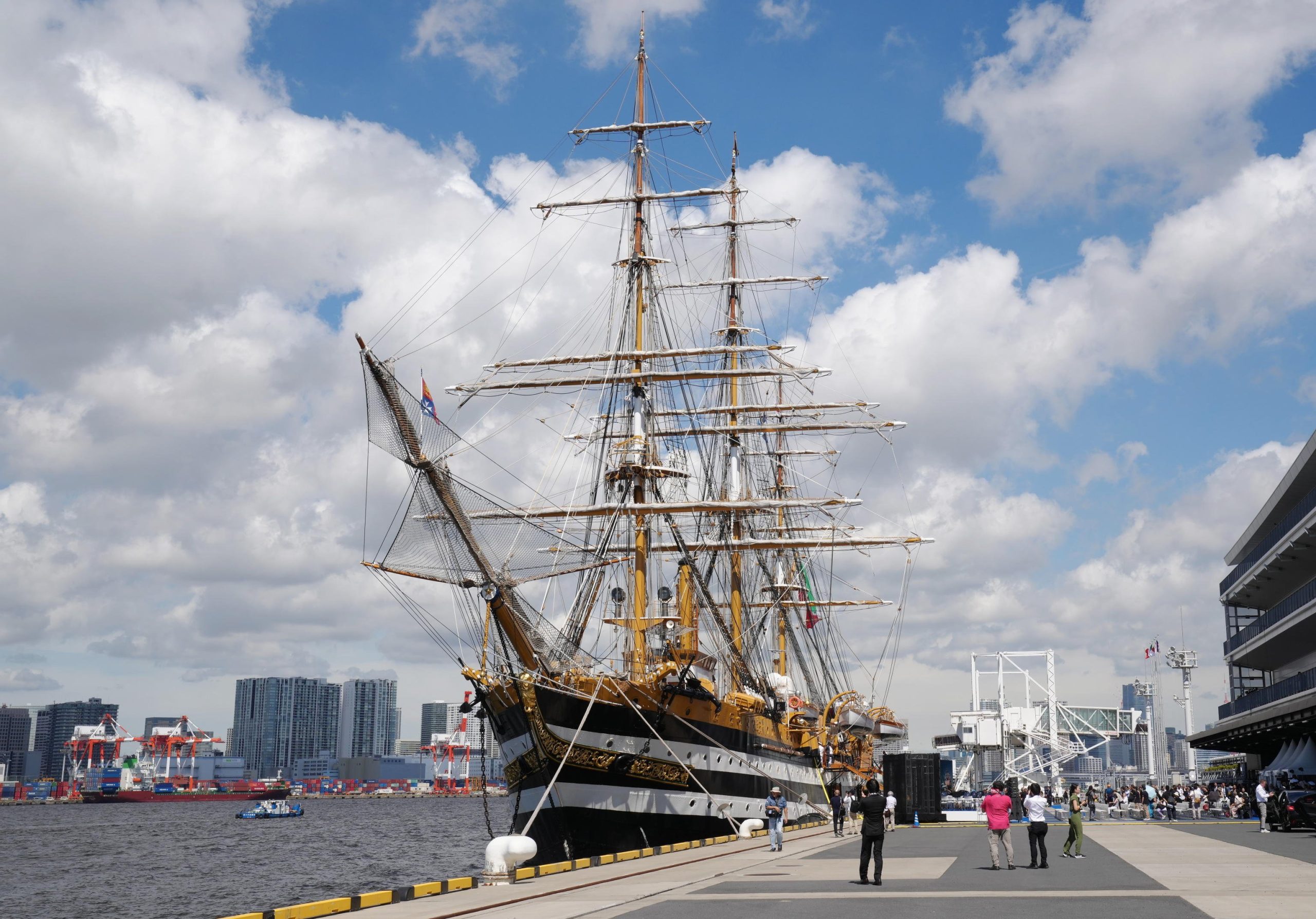 Apre Villaggio Italia a Tokyo Apre Villaggio Italia a Tokyo