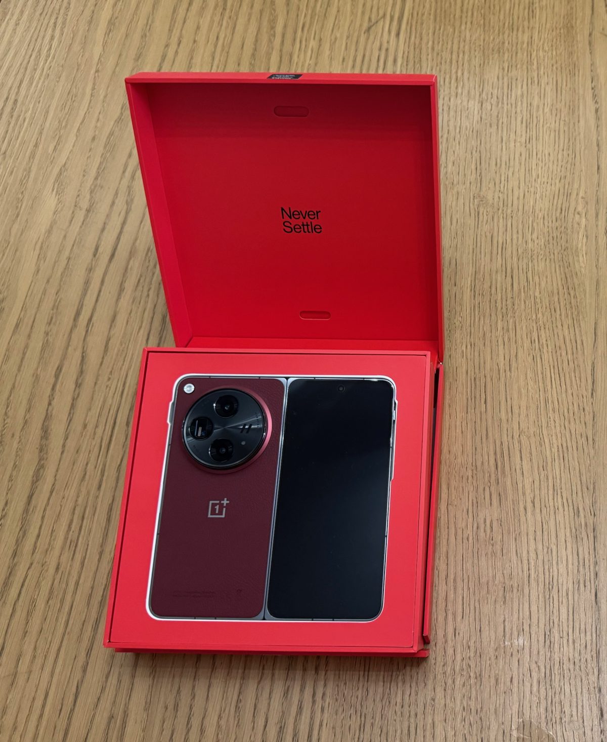 Galleria foto 'OnePlus Open, uno smartphone pieghevole diverso – recensione' - foto 10