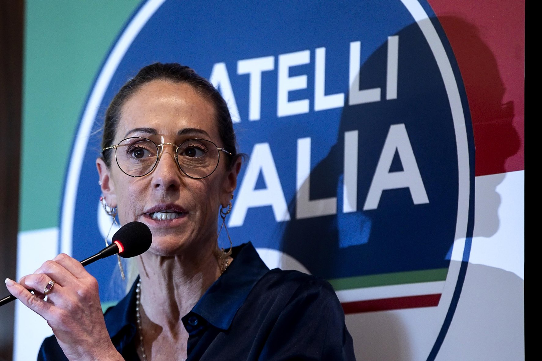 Due considerazioni sul perché Arianna Meloni è finita nel mirino