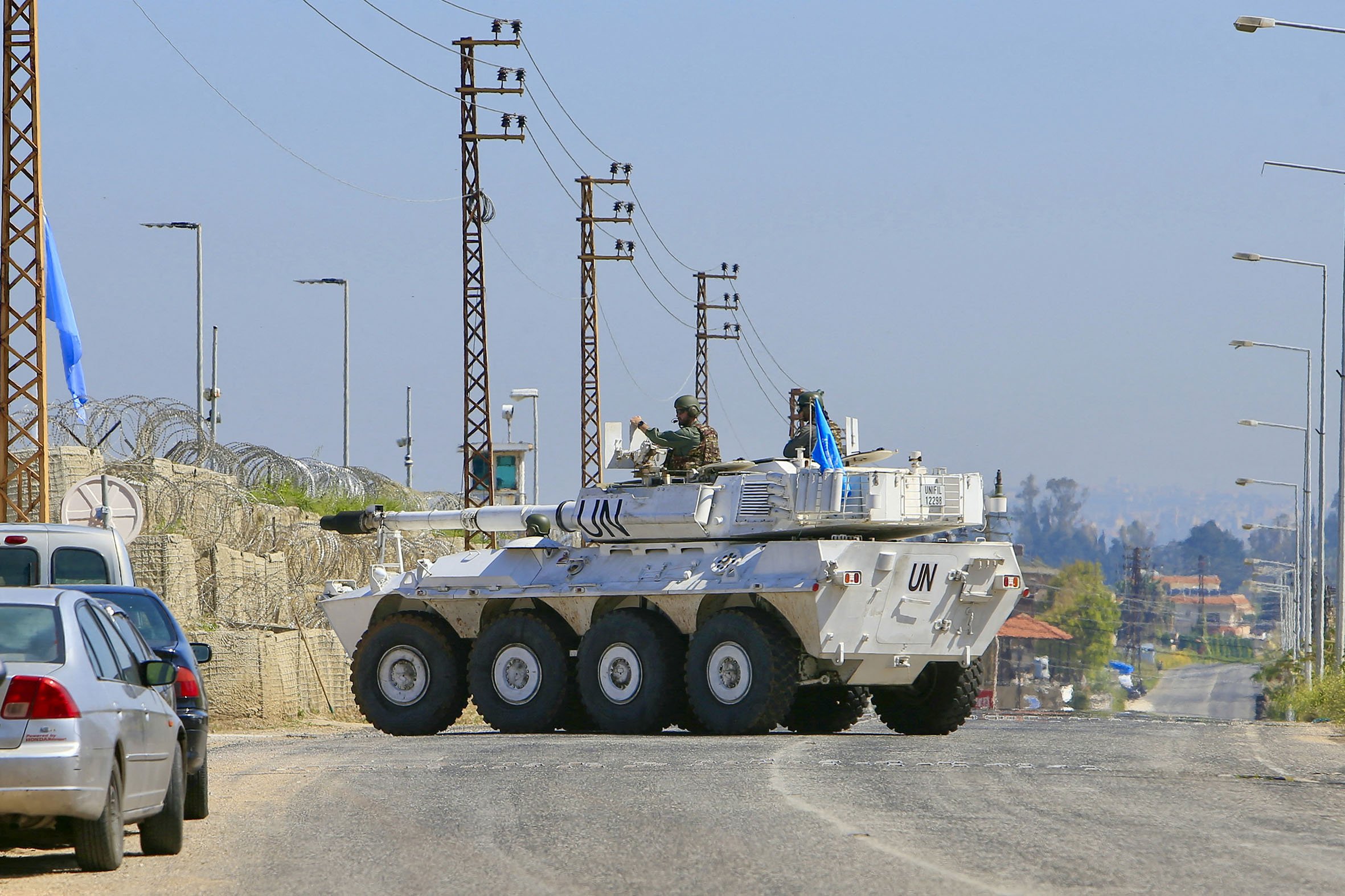 Caschi blu, bravi quanto inutili