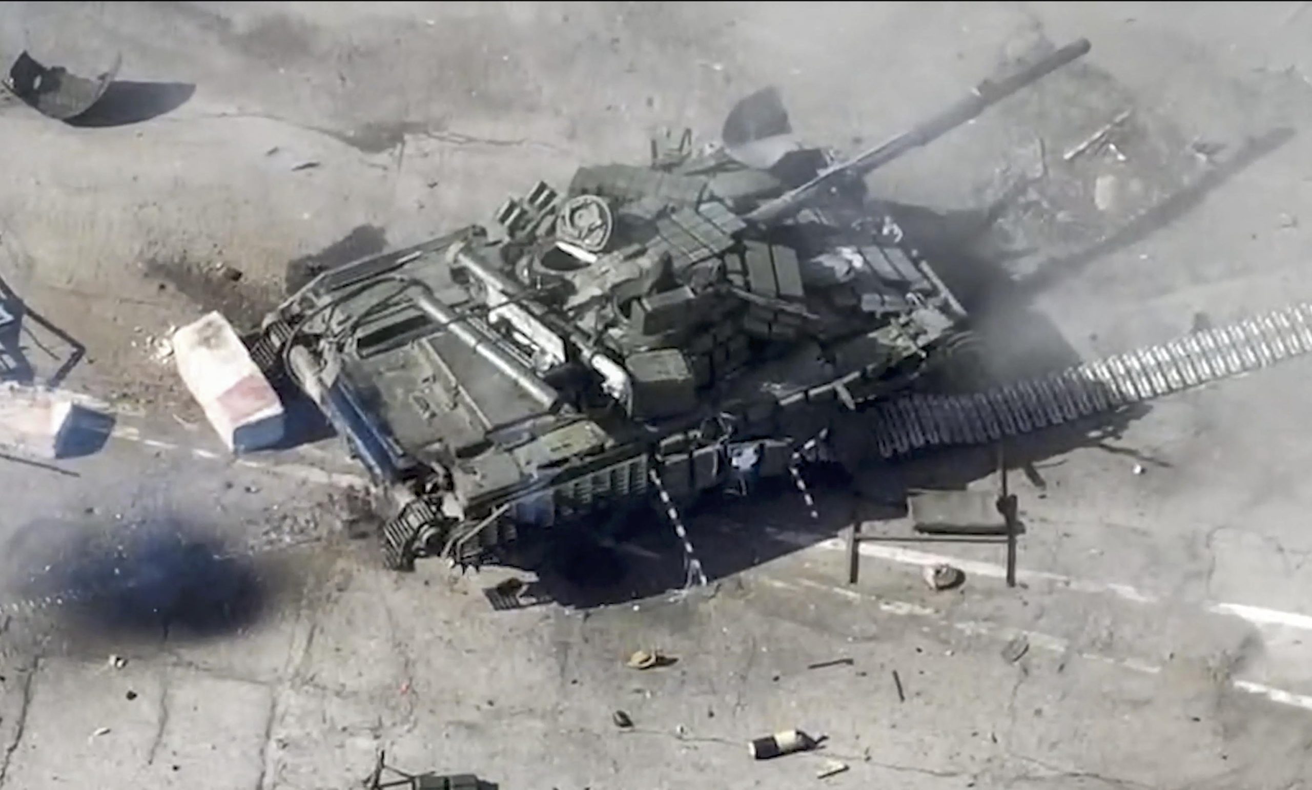 La Russia non ferma l’avanzata di Kiev. Cade il mito russo