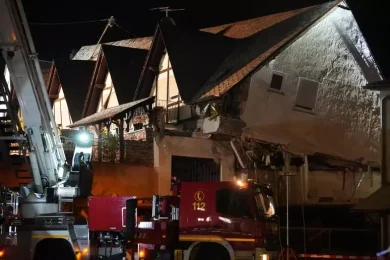 Due vittime nel crollo di un hotel a Kroev, in Germania. Otto i dispersi