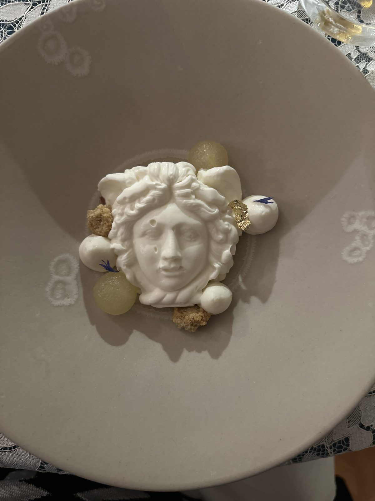 Galleria foto 'Il lusso e la tradizione di Taormina con uno sguardo speciale sul Mar Ionio' - foto 2