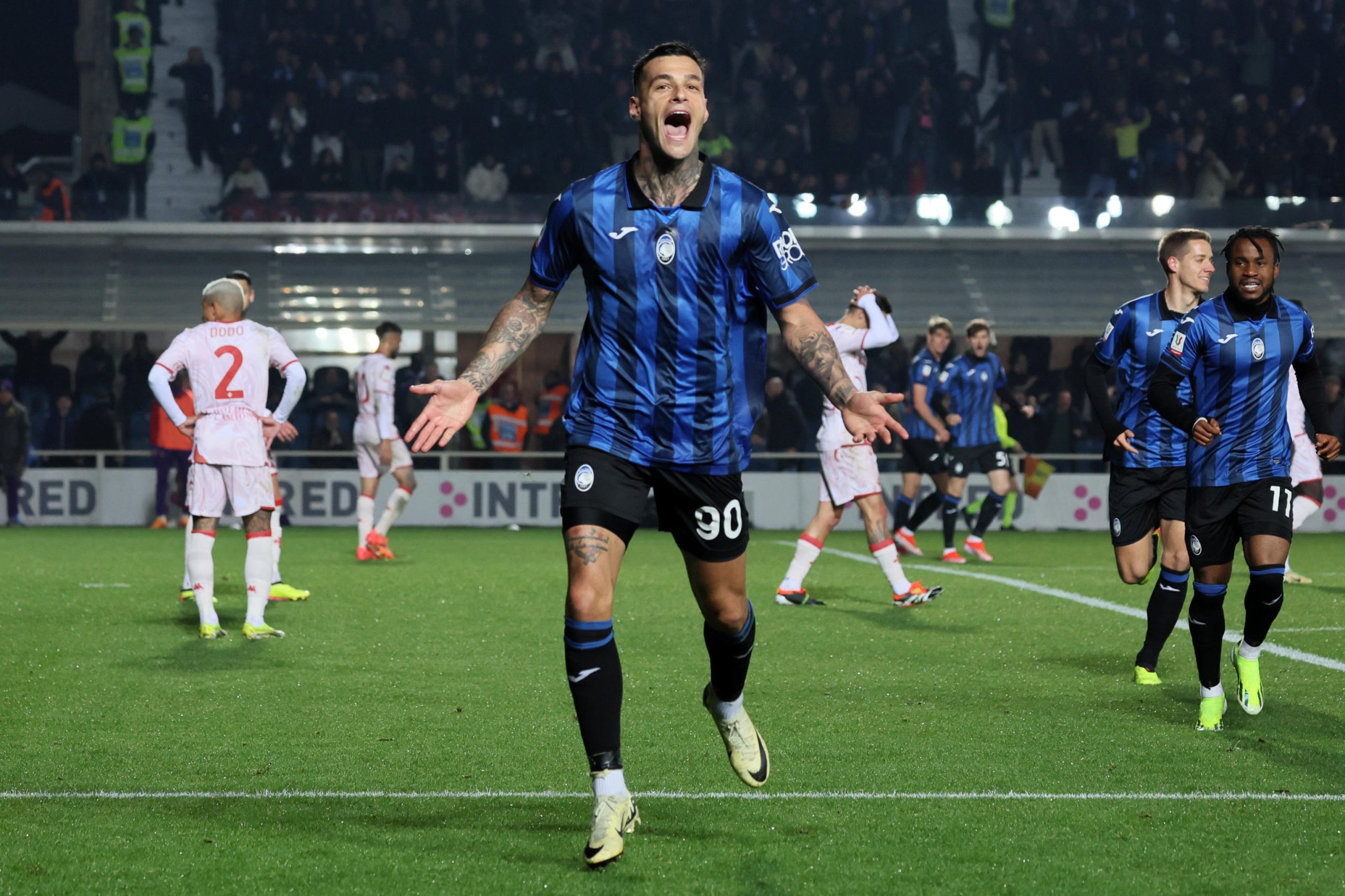 L’infortunio di Scamacca cambia il mercato dell’Atalanta: caccia a una punta