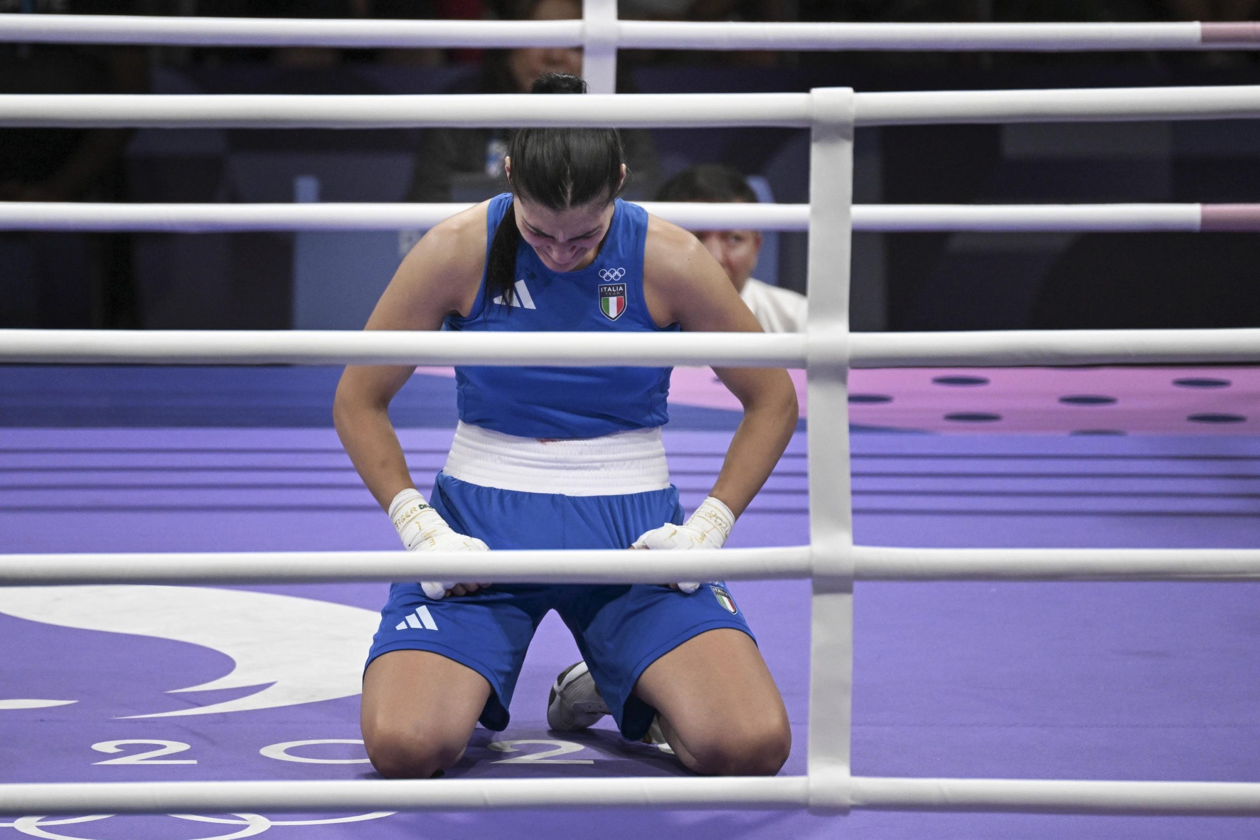 La resa di Angela Carini nel match contro Imane Khelif​