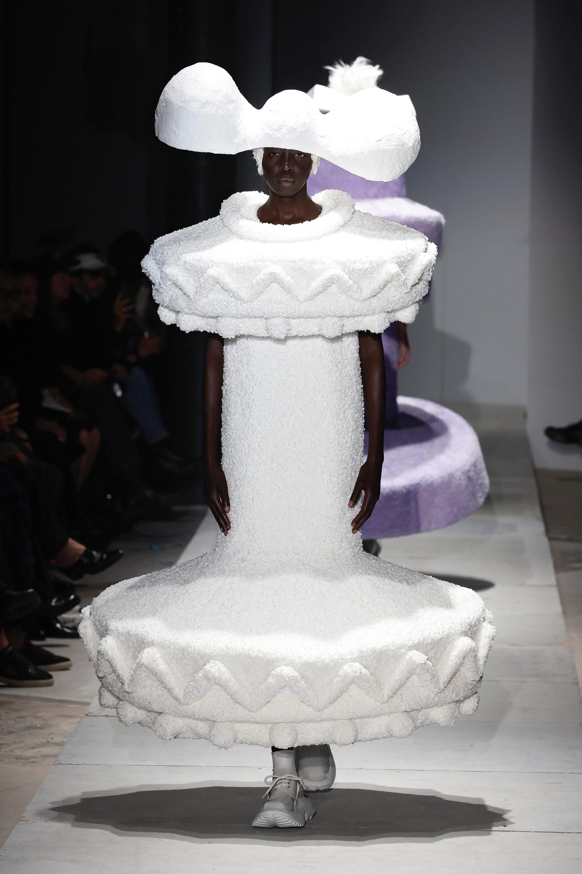 Galleria foto 'Estetica a contrasto nella sesta giornata di Paris Fashion Week' - foto 6