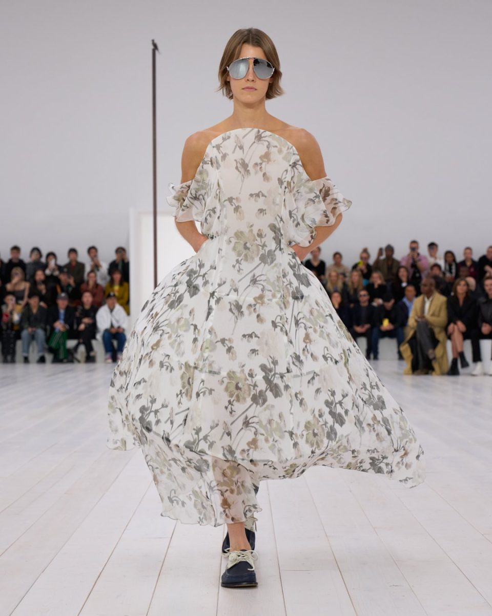 Loewe esplora il rapporto tra moda e arte