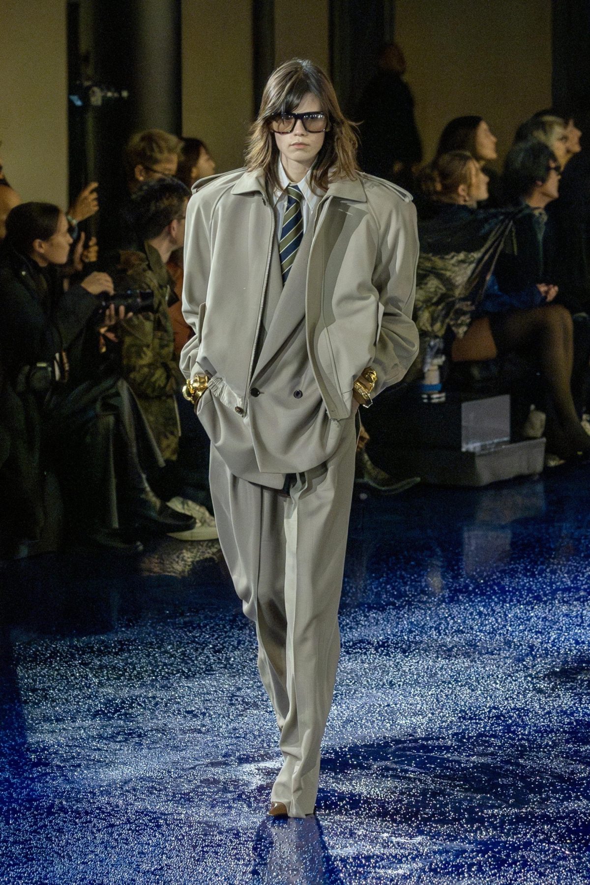 Galleria foto 'La Primavera Estate di Saint Laurent pecca in sensualità' - foto 5