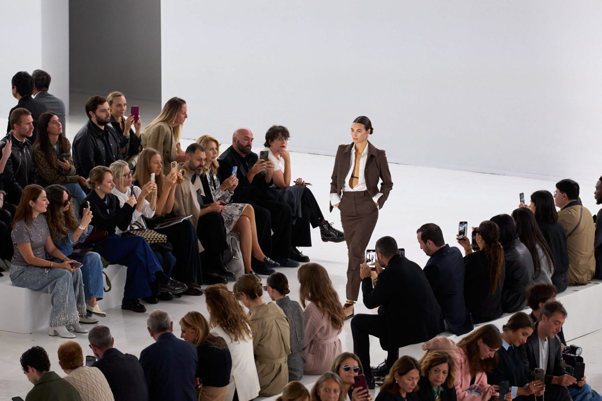 Galleria foto 'Le ispirazioni lontane delle ultime sfilate alla Milano Fashion Week' - foto 1