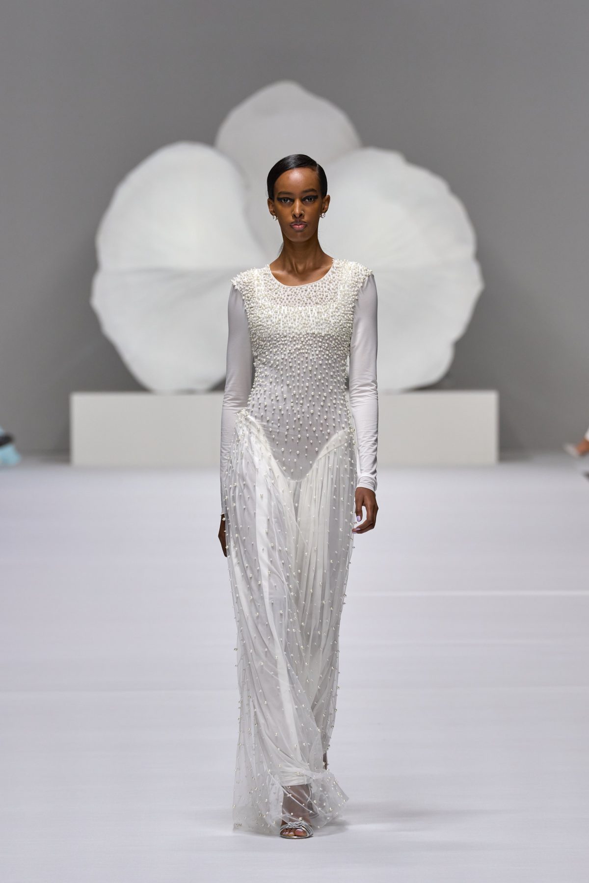 Galleria foto 'Le ispirazioni lontane delle ultime sfilate alla Milano Fashion Week' - foto 27