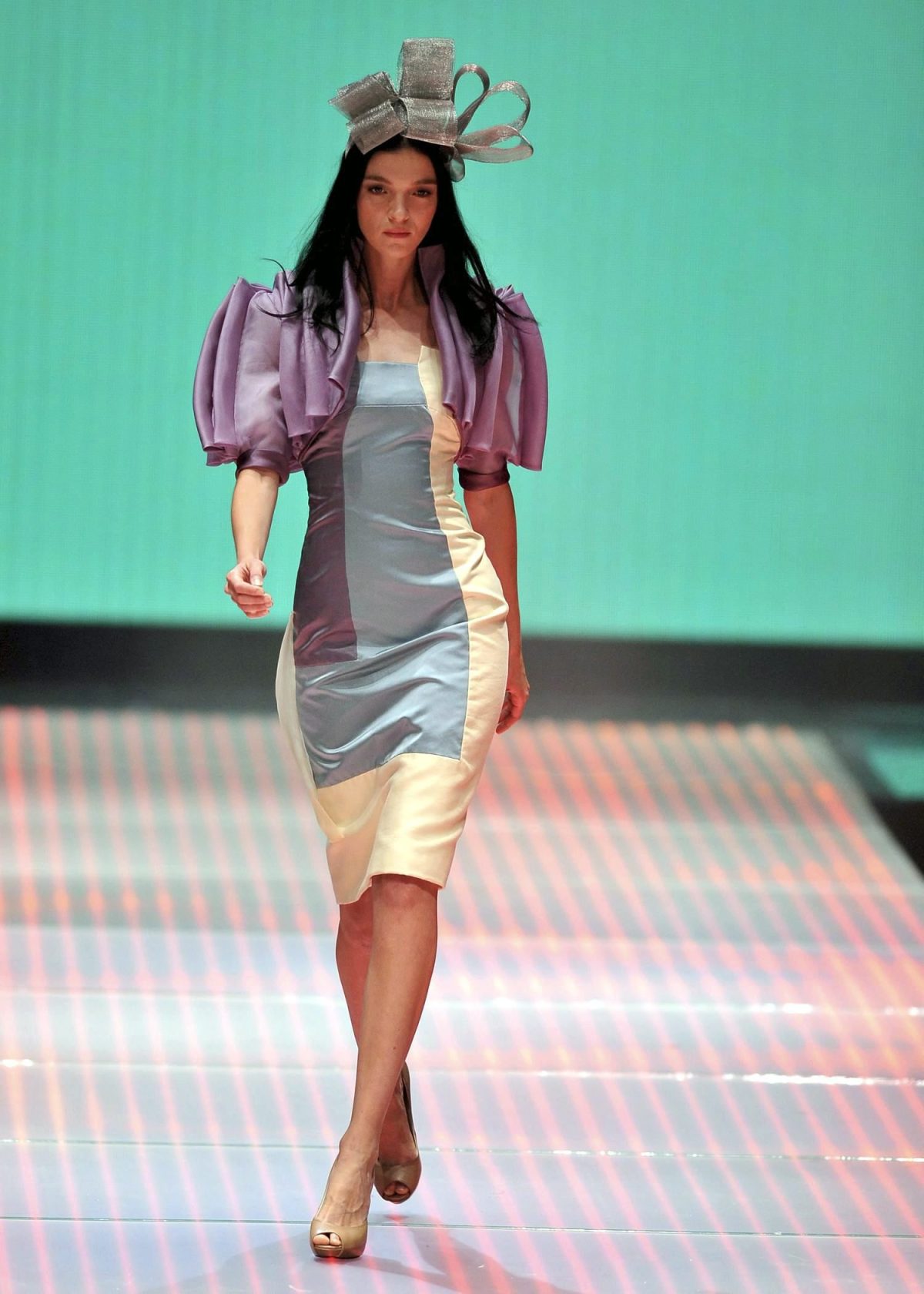 Galleria foto 'Tutte le passerelle di Mariacarla Boscono' - foto 14