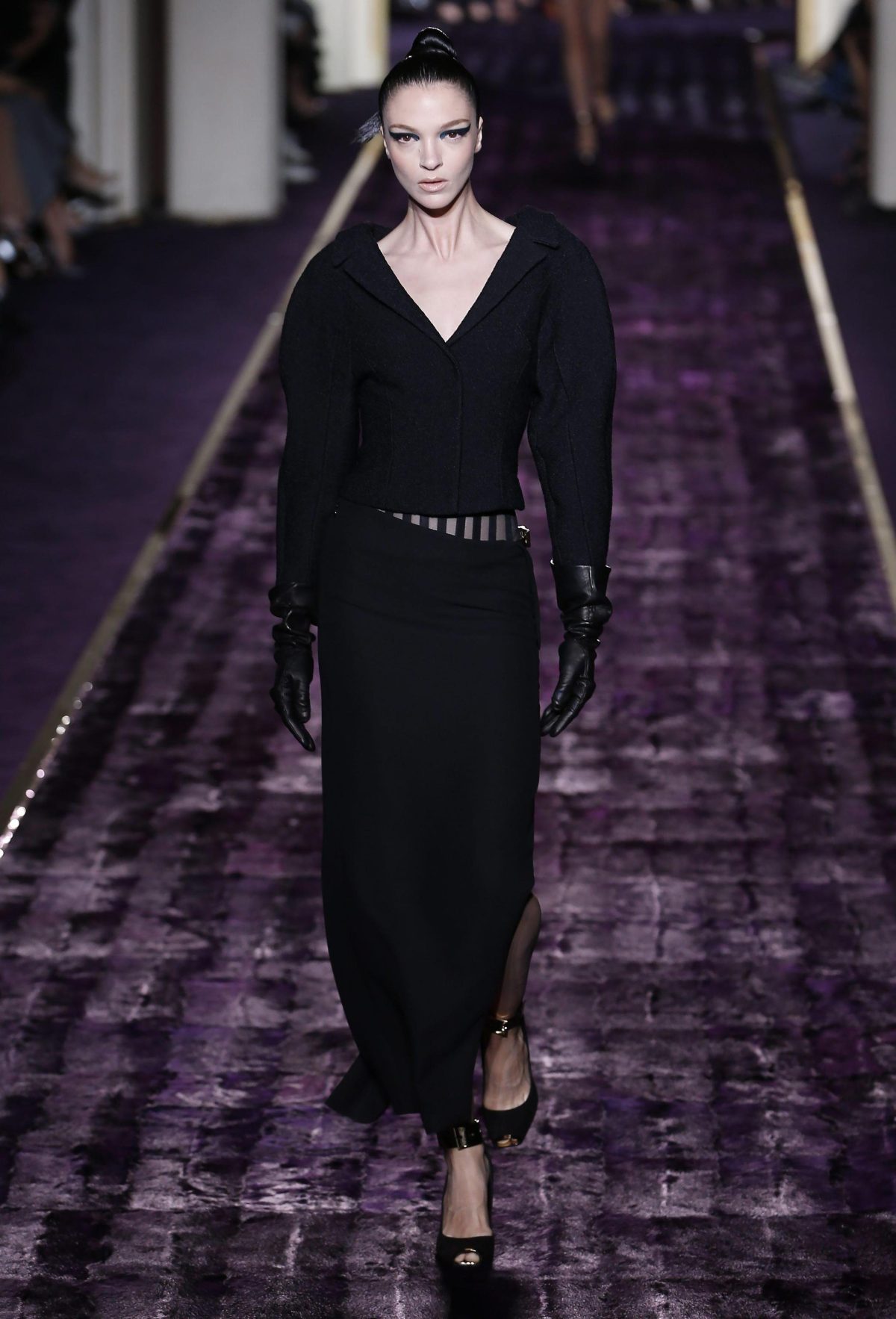 Galleria foto 'Tutte le passerelle di Mariacarla Boscono' - foto 11