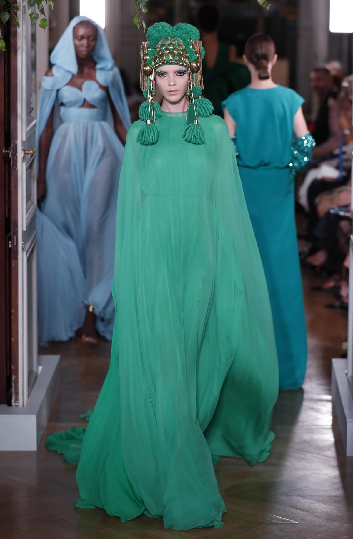 Galleria foto 'Tutte le passerelle di Mariacarla Boscono' - foto 4