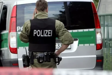 Ordigno esplode in centro a Colonia, un ferito grave: non si tratta di un incidente