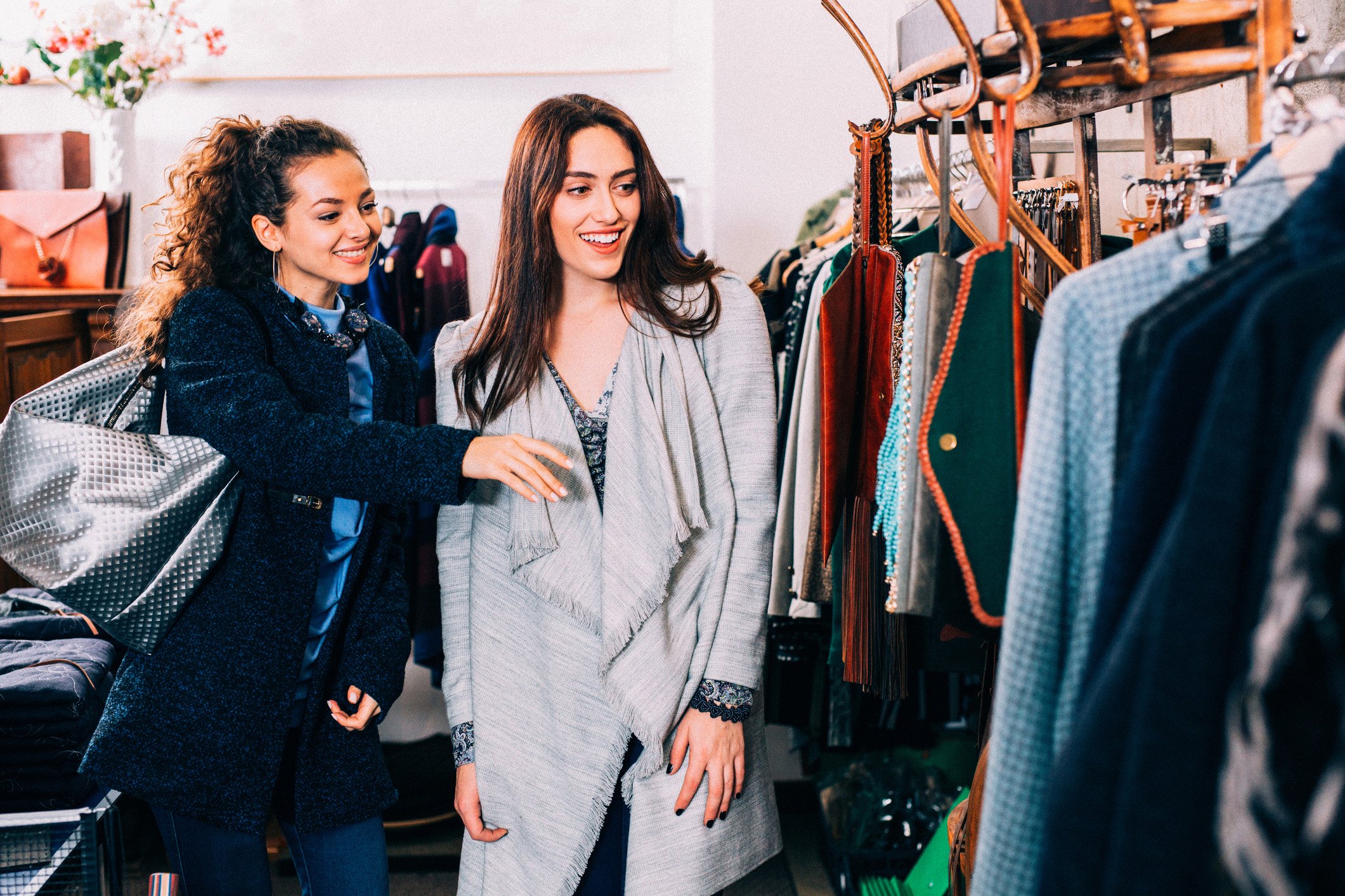 La rivincita dello shopping reale La rivincita dello shopping reale