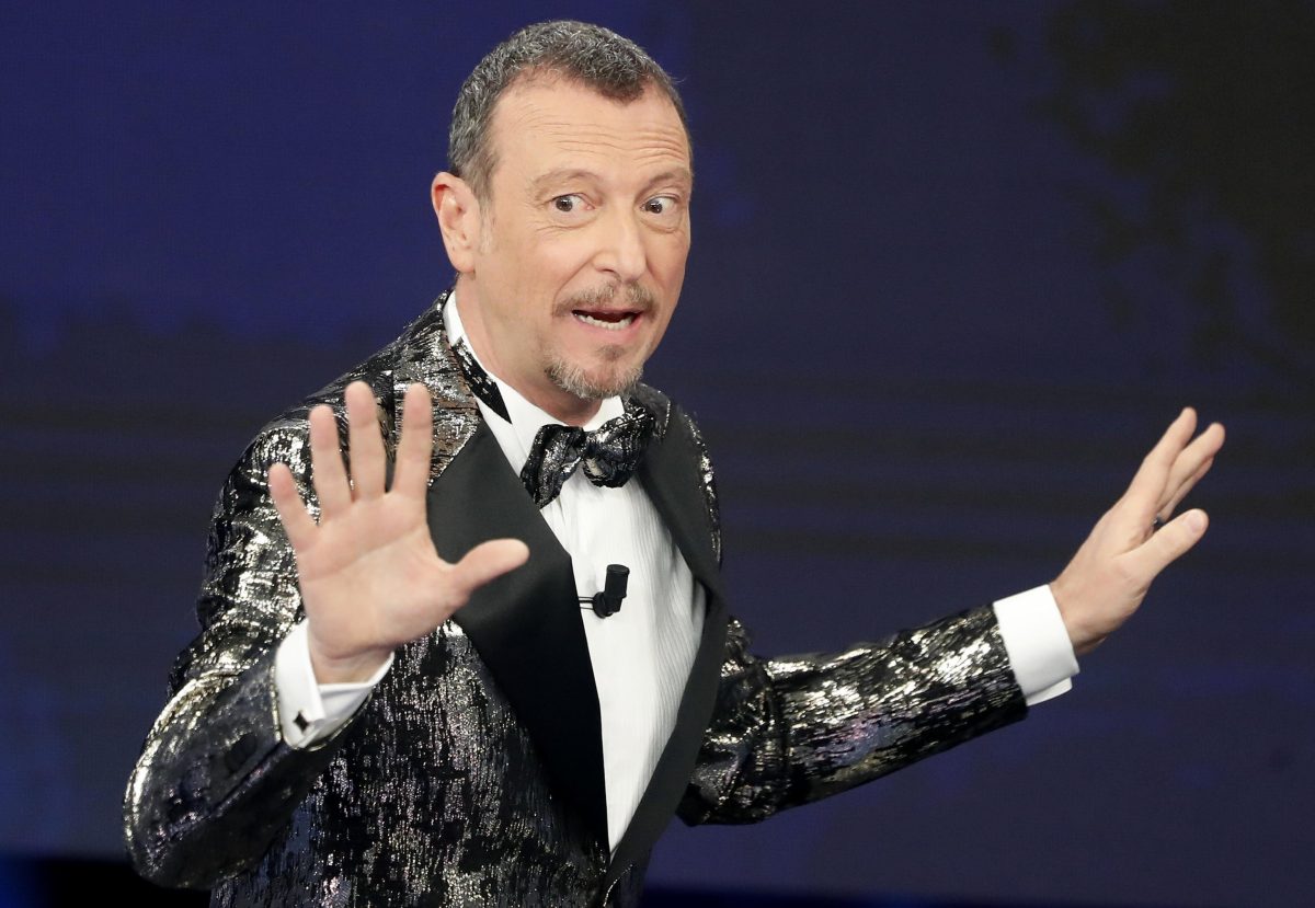 Galleria foto 'Tutto lo stile di Amadeus' - foto 10