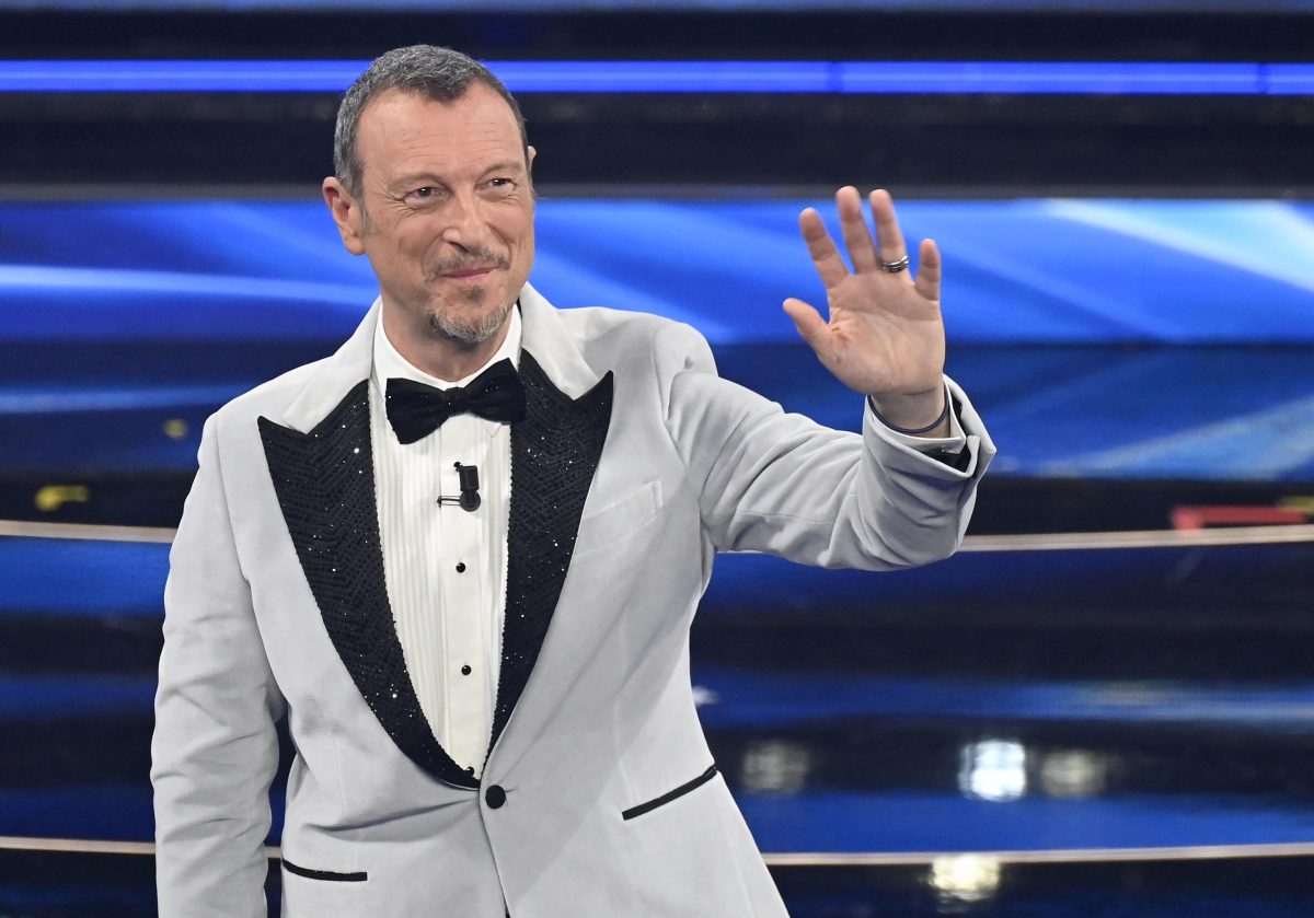 Galleria foto 'Tutto lo stile di Amadeus' - foto 6