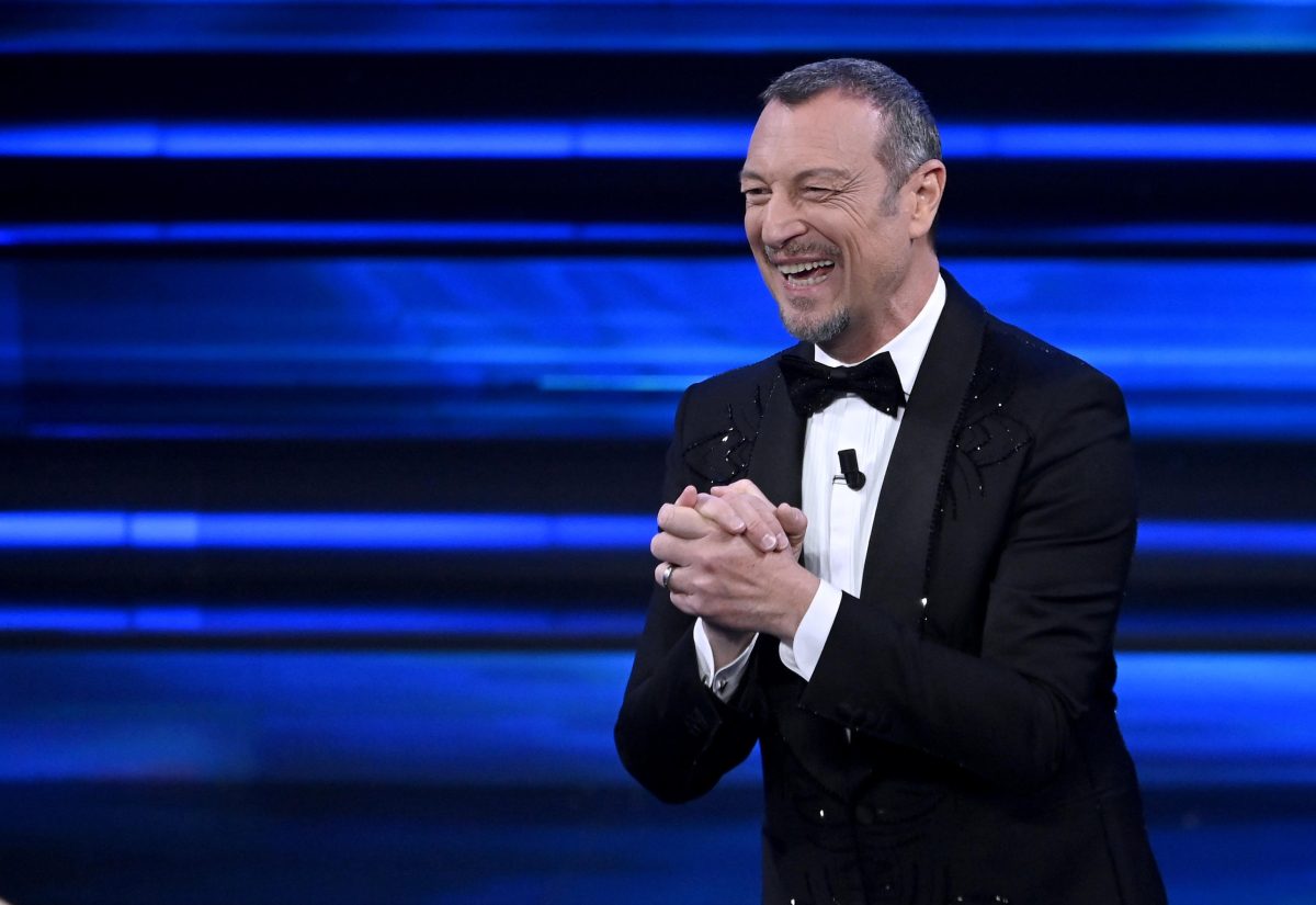 Galleria foto 'Tutto lo stile di Amadeus' - foto 17