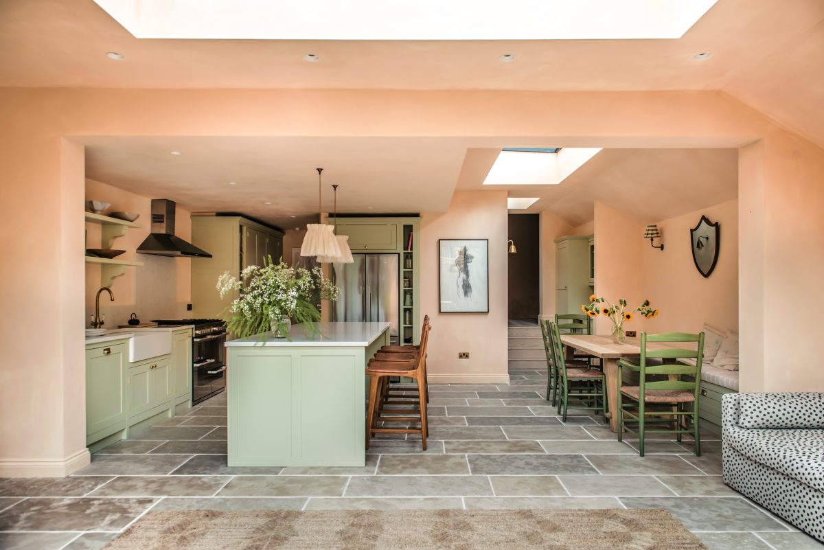 Galleria foto 'Il Ritorno degli Oasis: Il boom dei viaggi' - foto 3