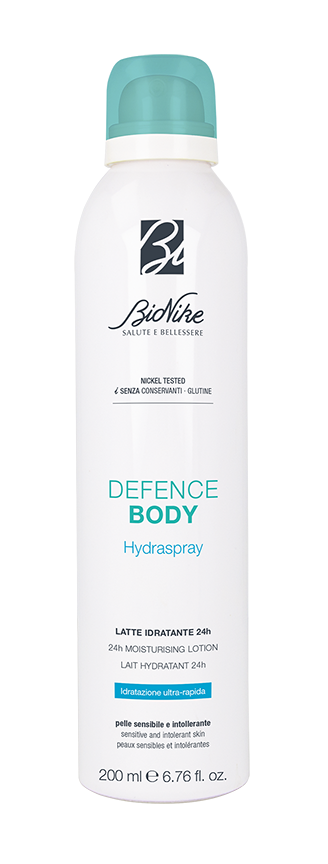 I 10 prodotti essenziali da portare in borsa