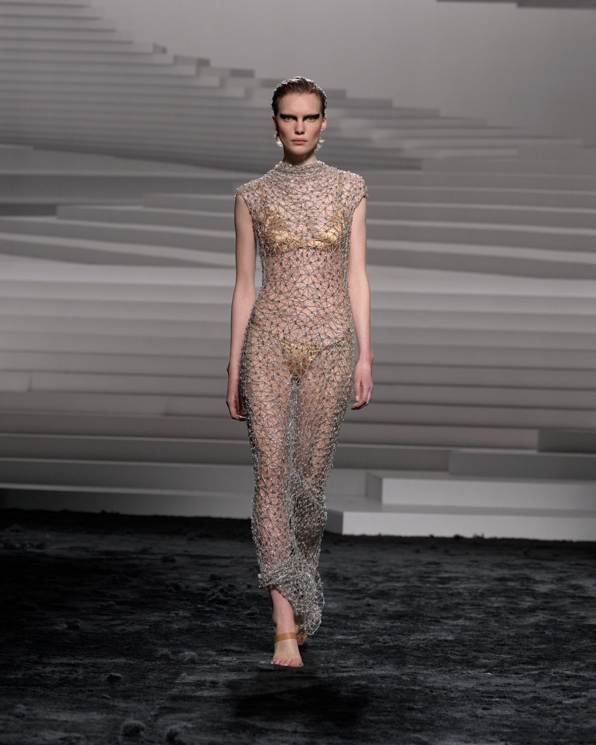 Galleria foto 'Tendenze autunno 2024: torna l’estetica boudoir' - foto 4