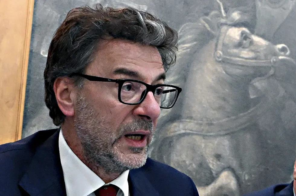 L’Imu «aumenta» solo per mezz’ora. Il gasolio invece sale per sempre