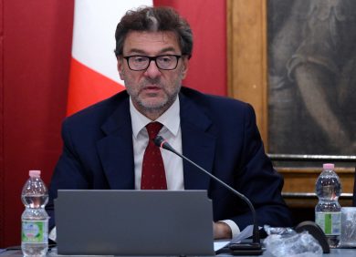 Giorgetti: “Pil a +1% nel 2024 difficile” ma “Italia fuori da procedura di deficit eccessivo dal 2027”