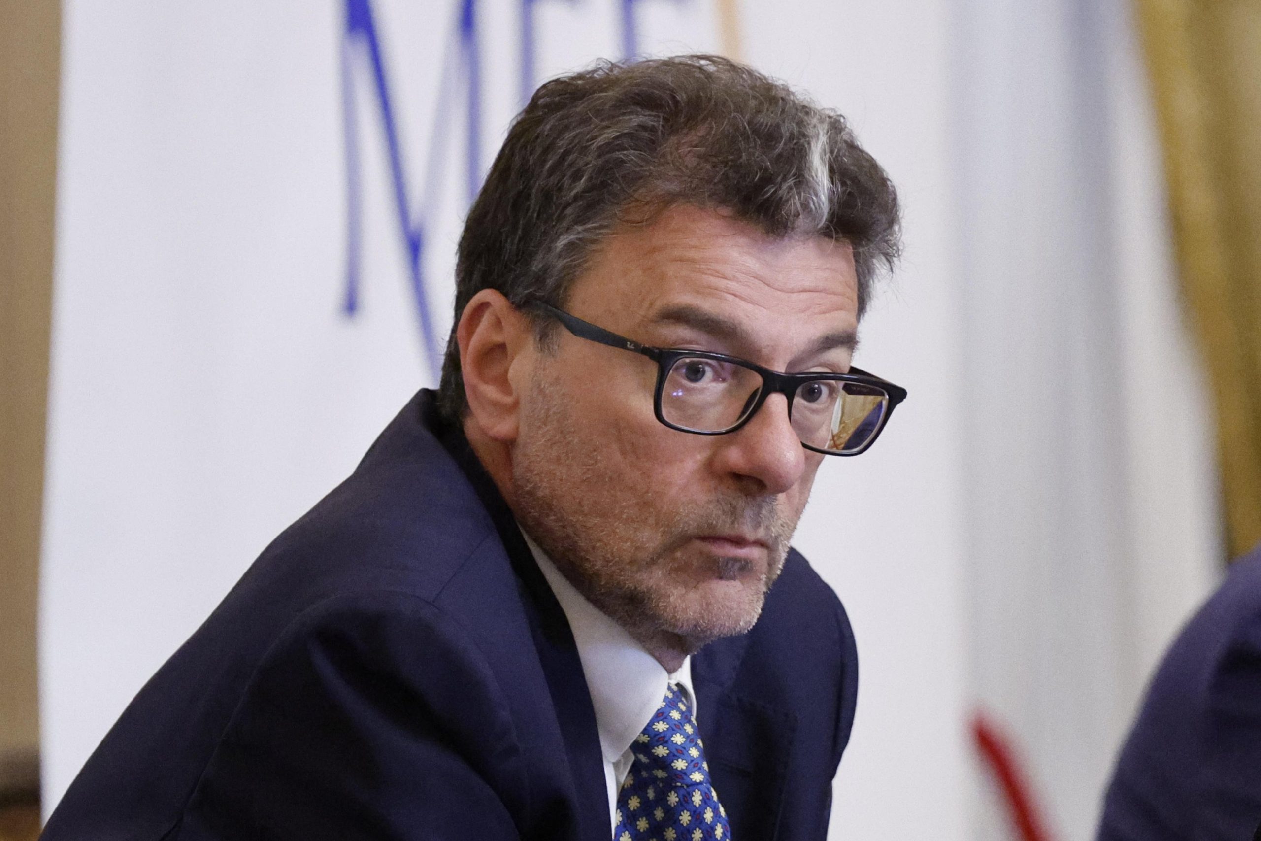 “Per la manovra servono i sacrifici di tutti”