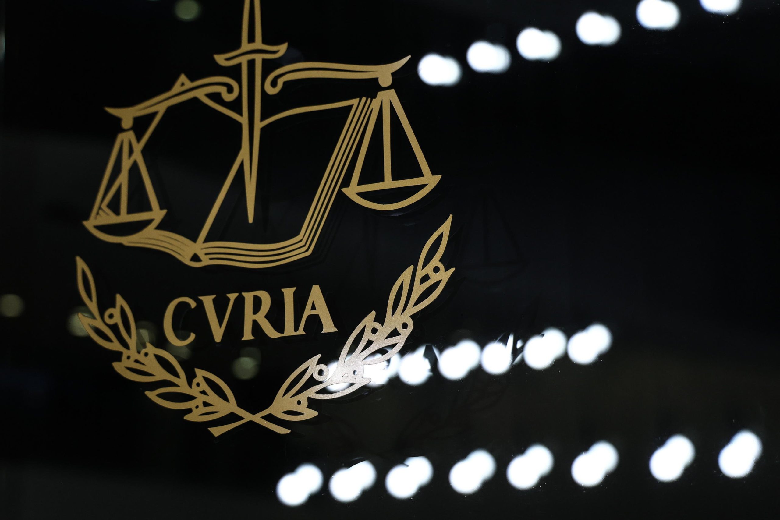 La Corte UE boccia le norme Fifa sul calciomercato