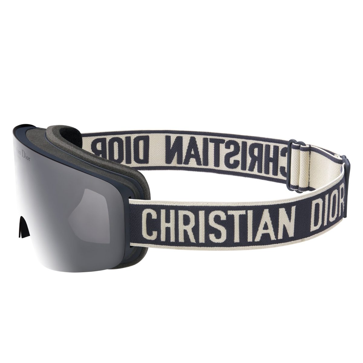 Galleria foto 'Outfit di lusso anche in alta quota' - foto 4