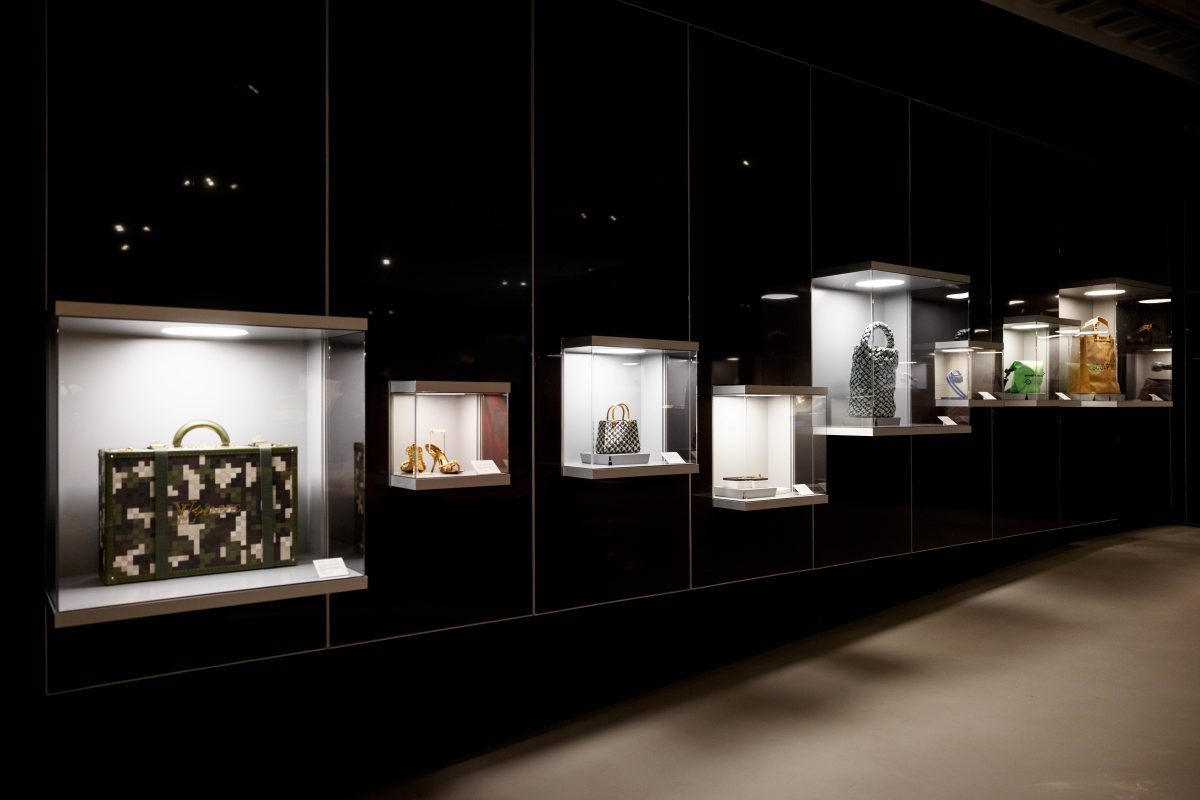 Galleria foto 'Memorabile. Ipermoda: la nuova mostra curata da Maria Luisa Frisa' - foto 2