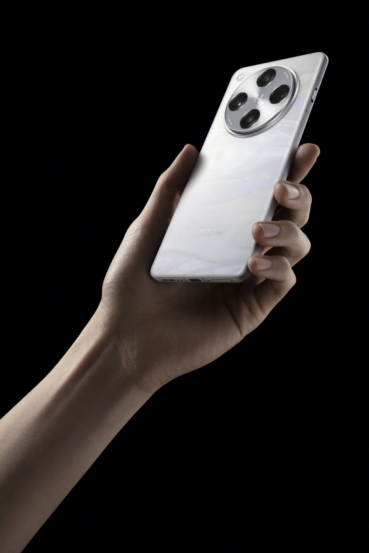 Galleria foto 'Oppo Find X8 Pro, un assistente smart che non ti lascia mai solo' - foto 13