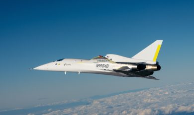 Voli supersonici per passeggeri più vicini, successo per i test del Boom XB-1