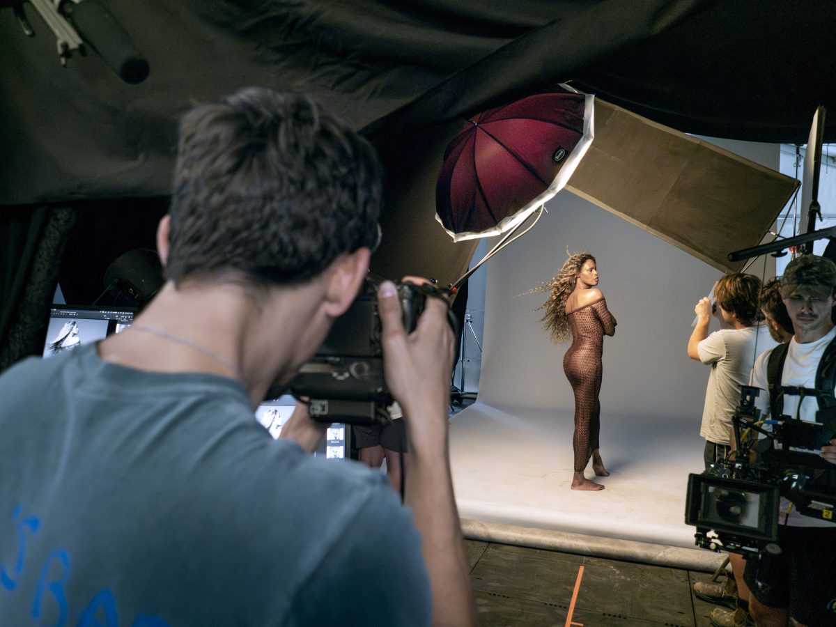 Galleria foto 'Dietro le quinte del Calendario Pirelli' - foto 3