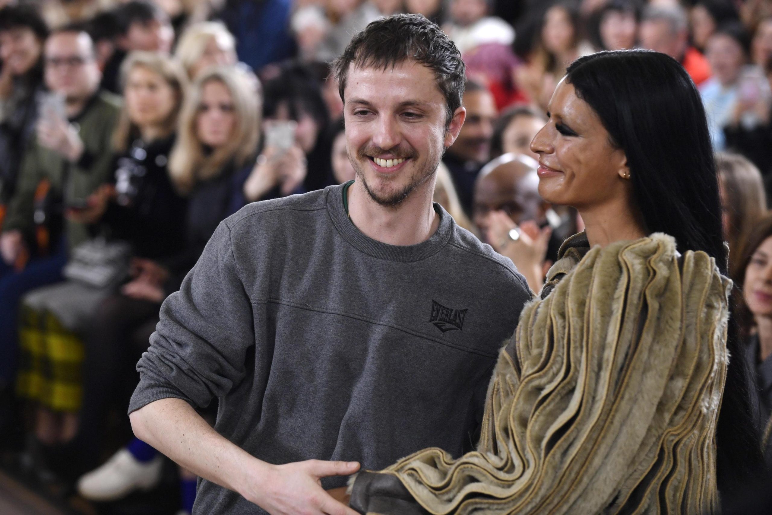 H&M annuncia la collaborazione con Glenn Martens