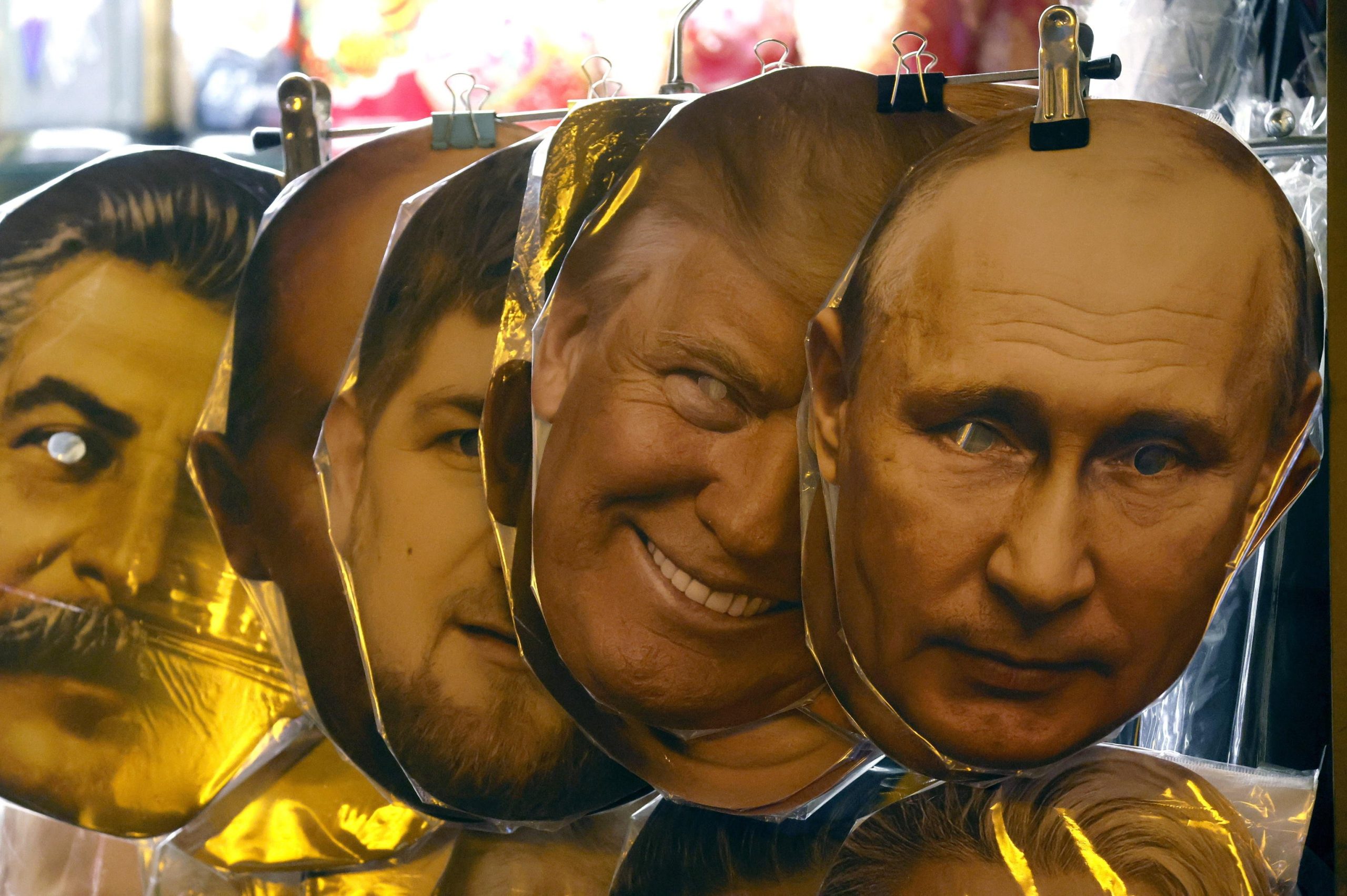 Trump e Putin: diplomazia o gioco di potere? Il bluff delle 24 ore