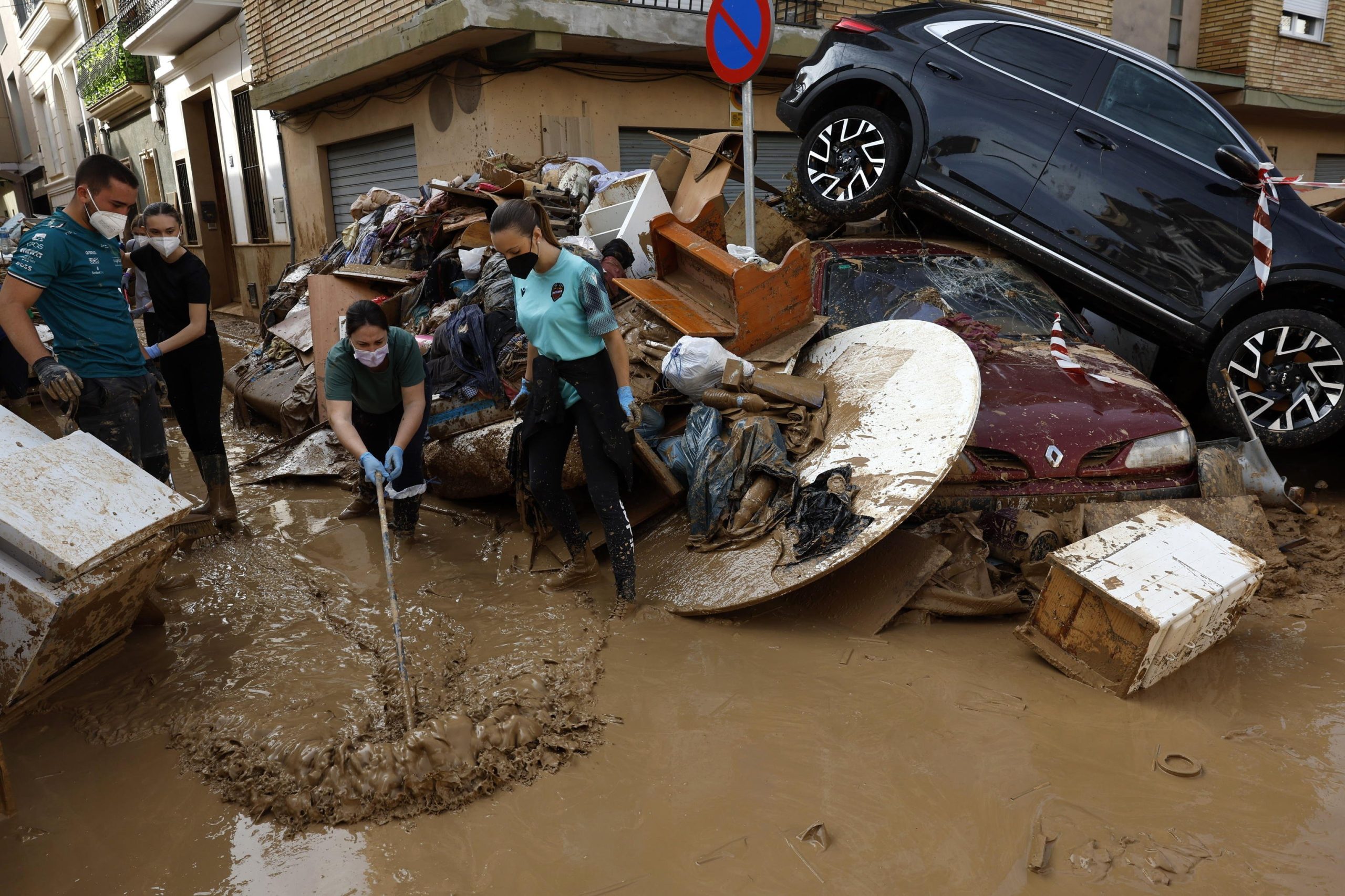 Alluvioni a Valencia e in Emilia-Romagna: morti e devastazione potevano essere evitate