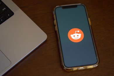 Svolta storica per Reddit: dopo vent’anni raggiunge la profittabilità