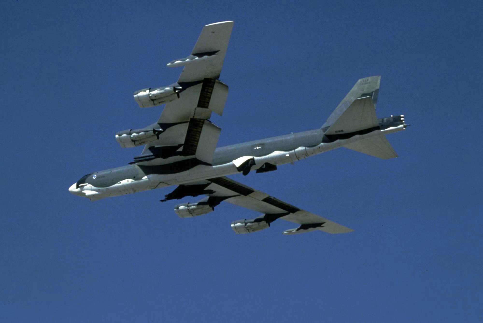 B-52 “Stratortress”, dalla Guerra Fredda alla crisi israelo-iraniana