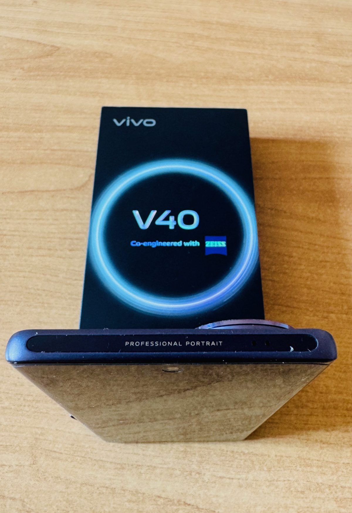 Galleria foto 'Recensione vivo V40, la fascia media che convince' - foto 8