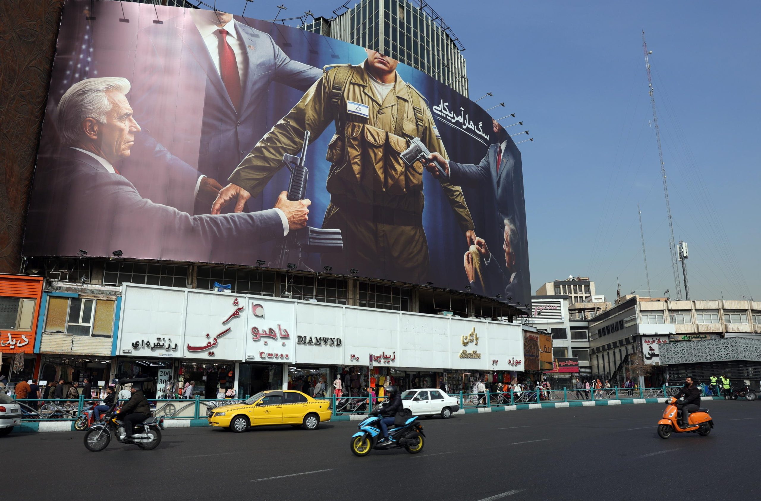 L’Iran pronto ad attaccare Israele prima delle elezioni negli Usa