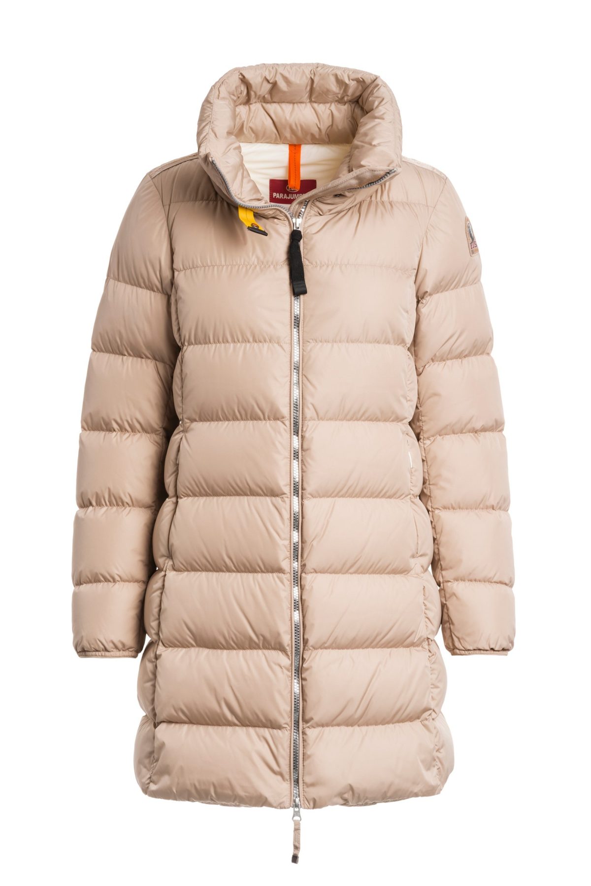 Galleria foto 'Mocha Mousse: come indossare il Pantone 2025' - foto 19