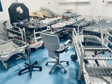 Sanità VS Burocrazia: ma può un primario aggiustare una barella?