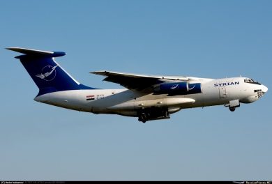 La fuga di Assad tra aeroplani spariti nel nulla e basi russe