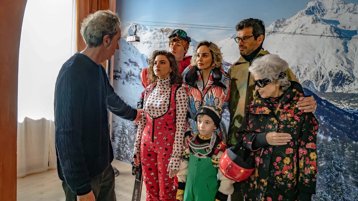 Galleria foto 'Paolo Sorrentino firma il nuovo corto Moncler' - foto 8