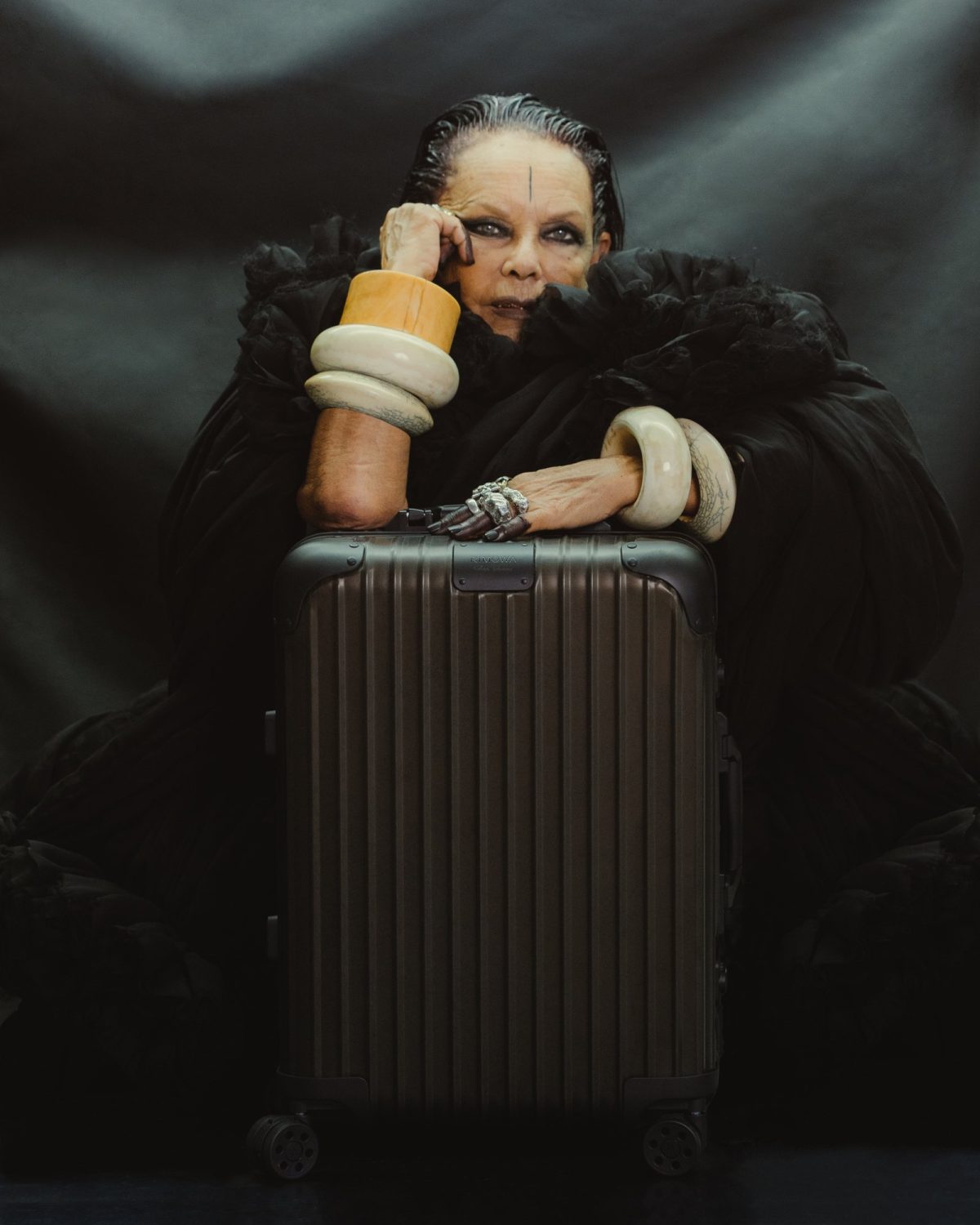 Galleria foto 'La «soprannaturale» collaborazione tra Rick Owens e Rimowa' - foto 7