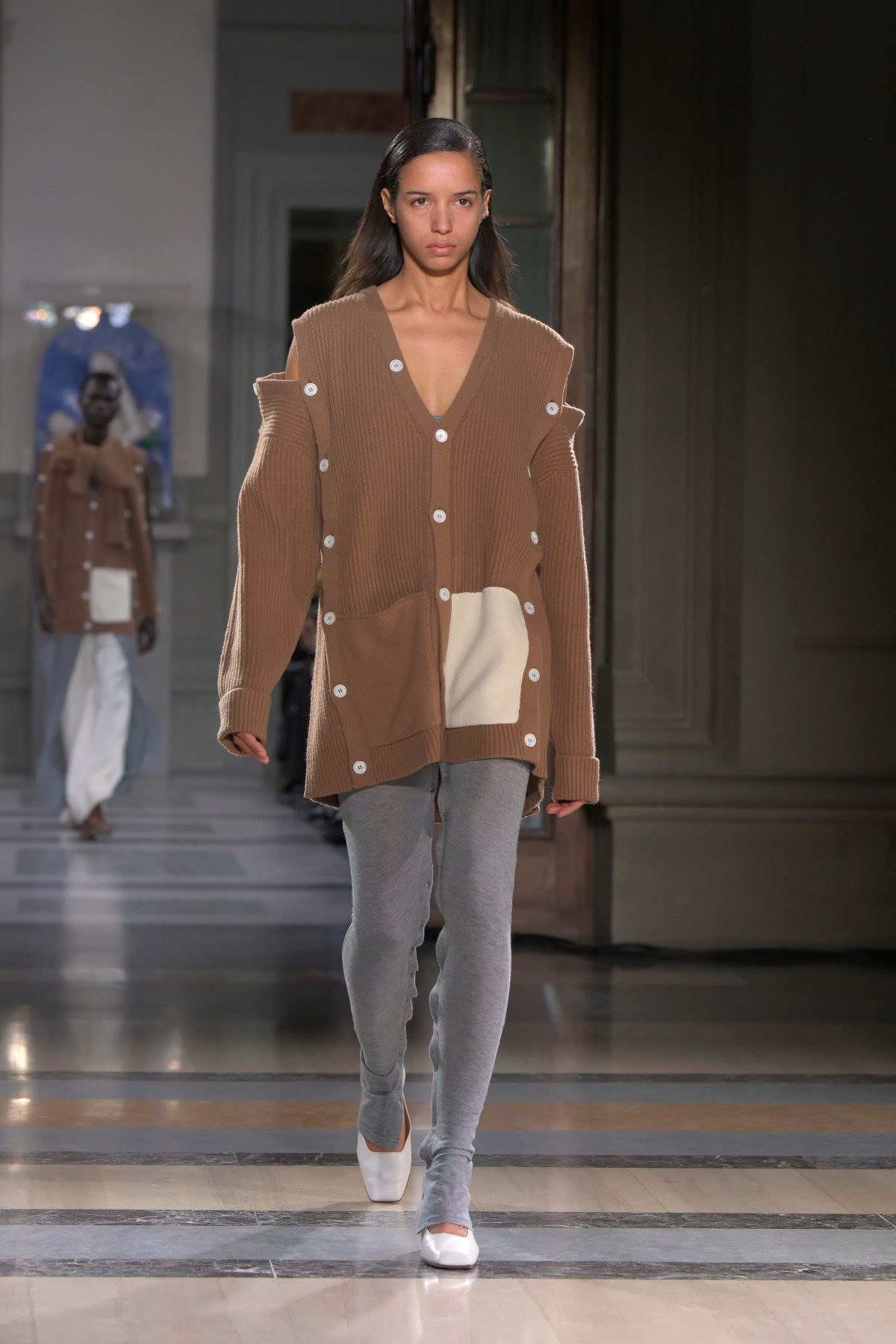 Galleria foto 'Setchu a Pitti 107 trasforma un origami in arte da indossare' - foto 6