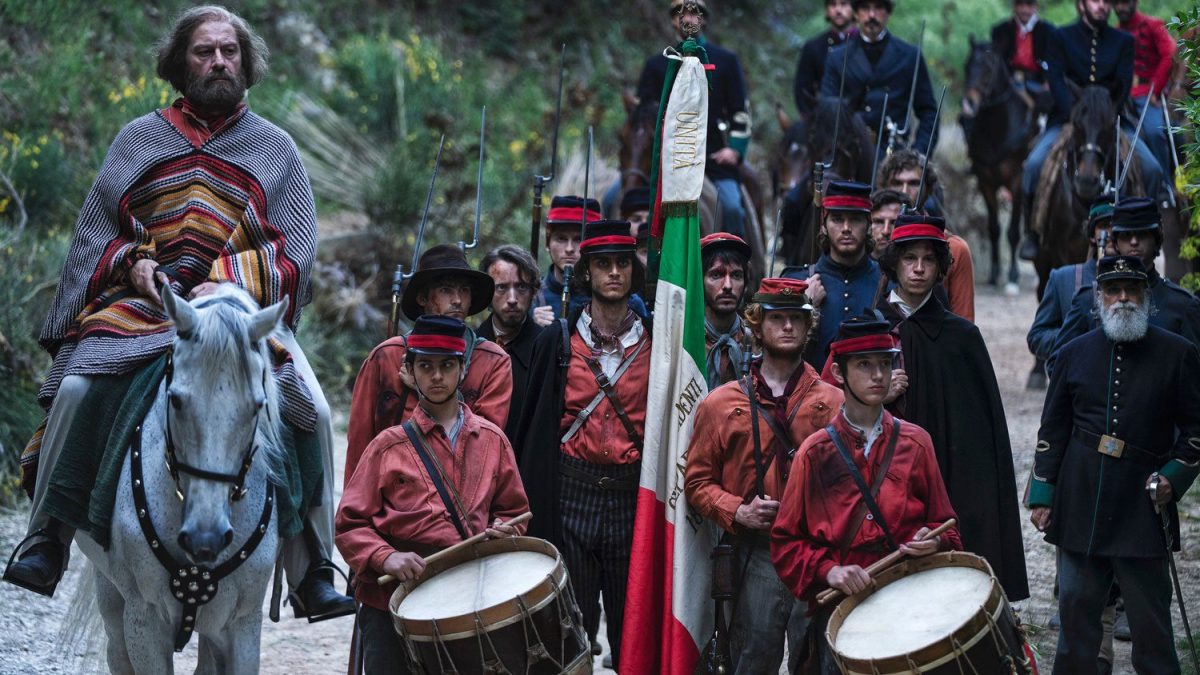 Galleria foto 'L’abbaglio, Ficarra e Picone esche per il pubblico nella Spedizione dei Mille – Recensione' - foto 4