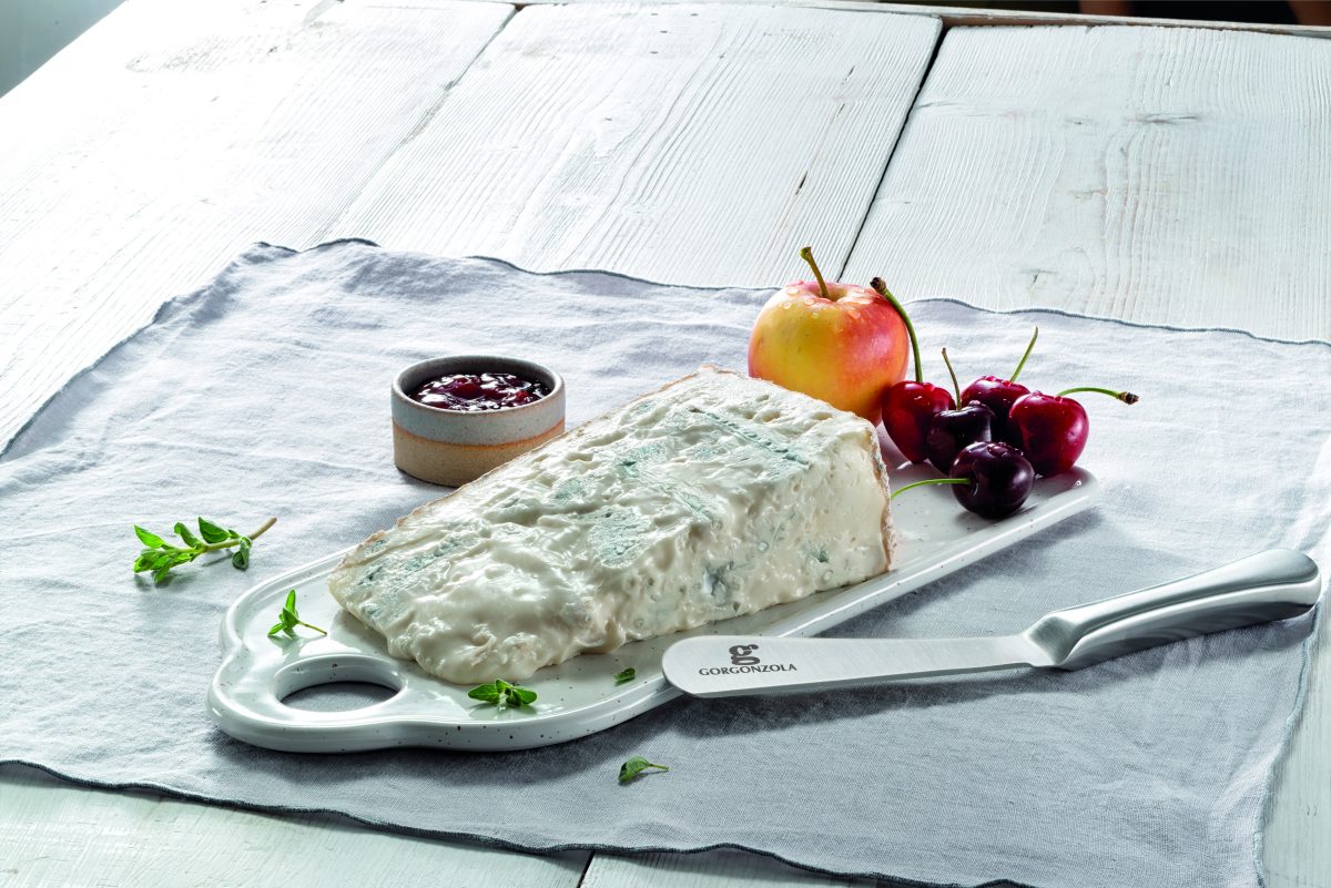 Galleria foto 'Bisogna tutelare il gorgonzola e gli altri formaggi italiani' - foto 3