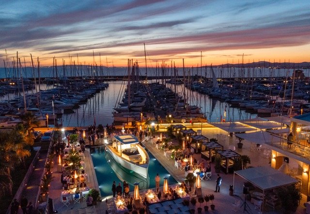 Primo maggio, idee per un tuffo nel primo assaggio di vacanze